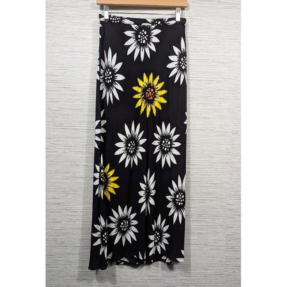 Surya Vintage Maxi Skirt With Floral / Size-Medium